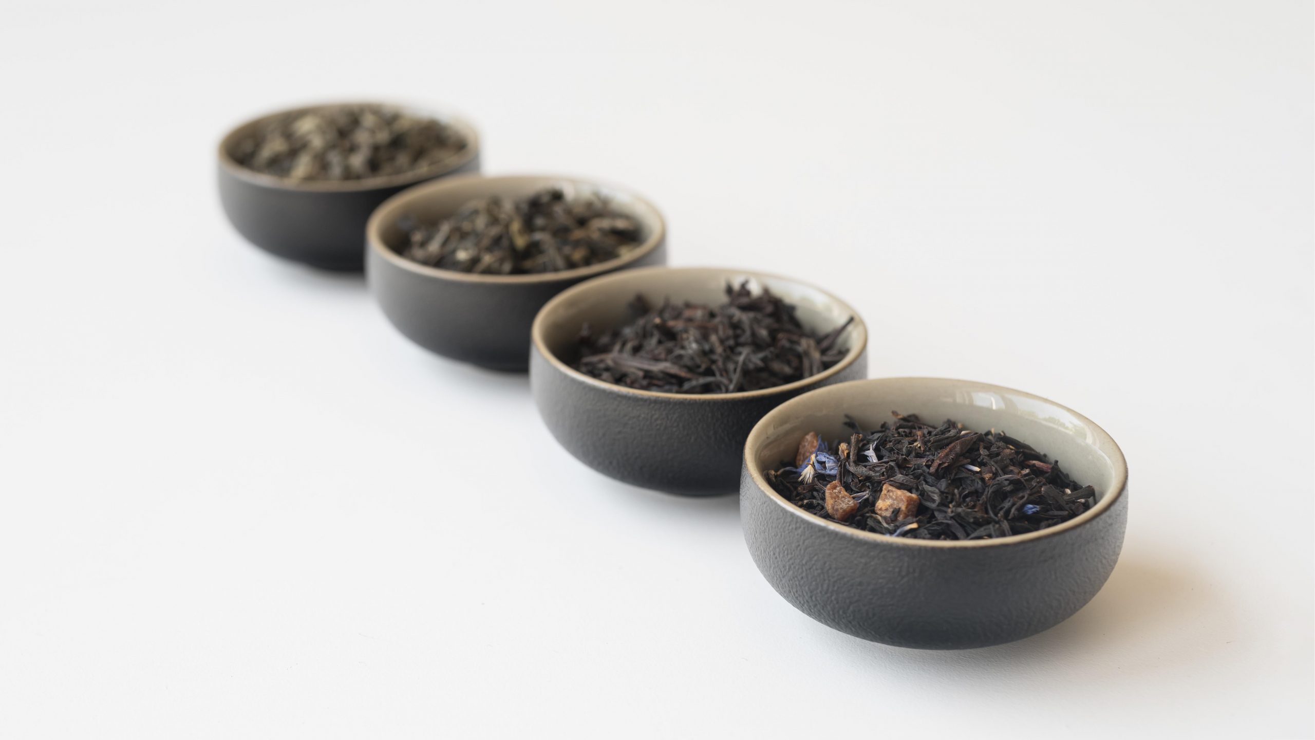 té negro raices de la tierra